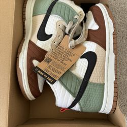 W DUNK HIGH LX NEXT NATURE