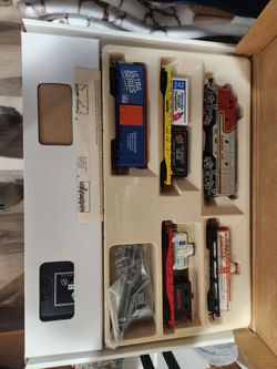 Ho HO  ho scale train set new in box