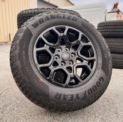 2026 ford F150 ,Ford Expedition wheels and tires 18”