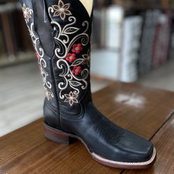 womens boots