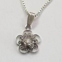 Single Stone Sterling Silver Pendant 