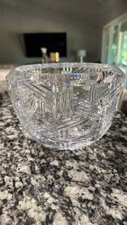 Mikasa Crossroads Lead Crystal Bowl ✨ 8½-inch bowl