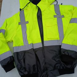 Work jacket for cold weather, size M.