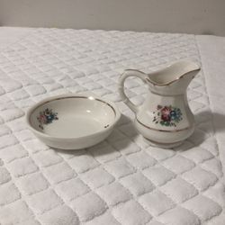 American Girl Doll  Samantha Retired Nighttime Necessities Pitcher And Bowl 3 Inches 