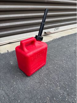 Gas tank