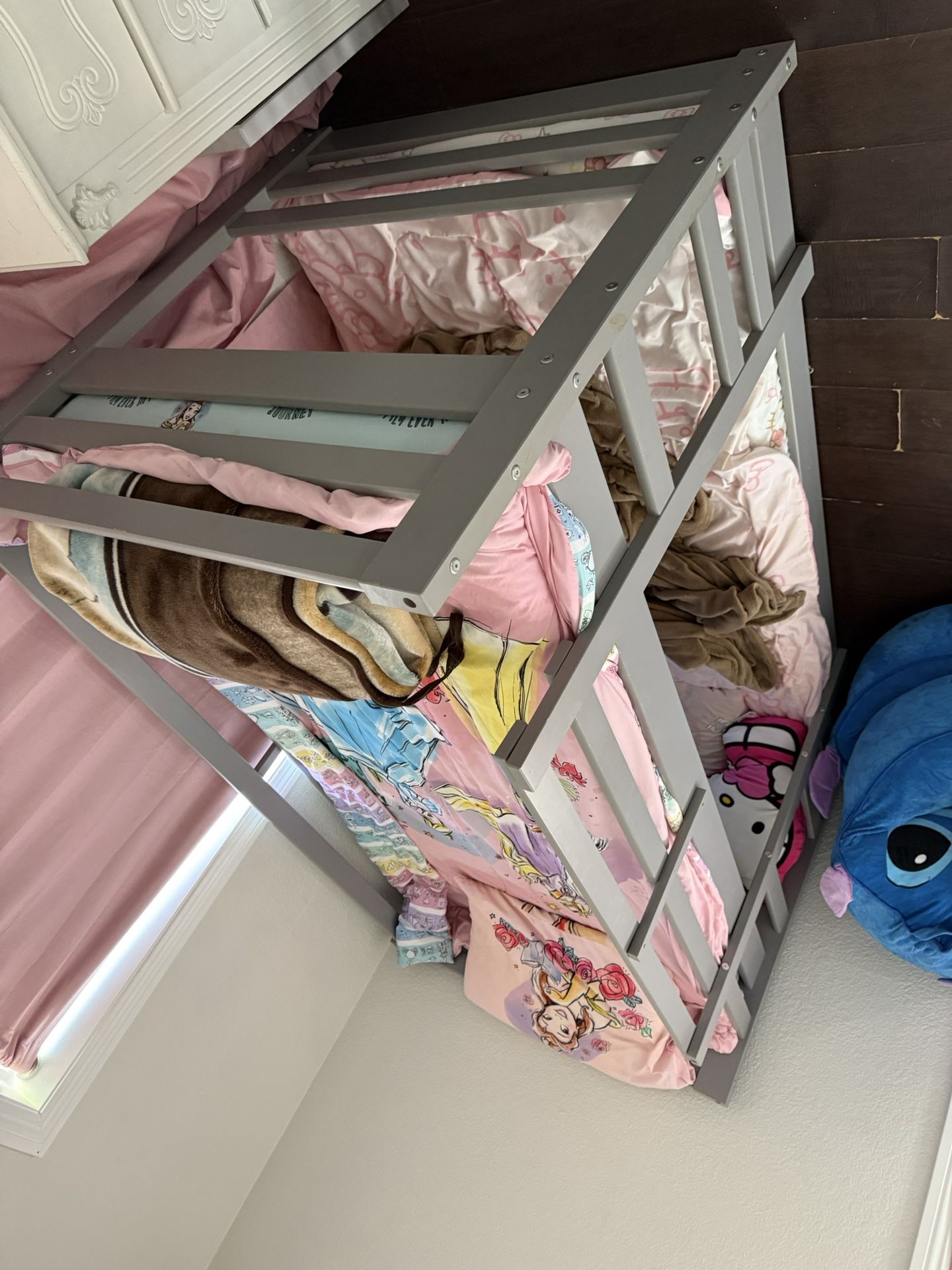 Bunk Beds 