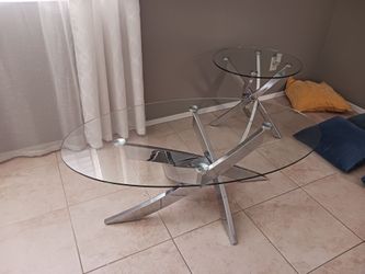 COFFEE TABLE AND END TABLE