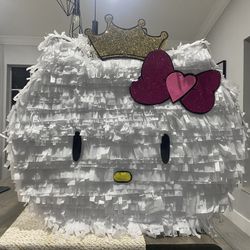 Hello kitty Pinata 