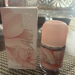 Anaisa Perfume 