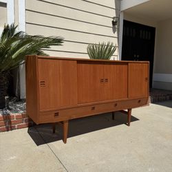 mid century credenza 