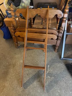 Twin size Headboard, Footboard, side board and Ladder to bunk