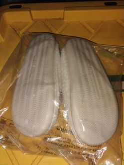 Slippers size 7