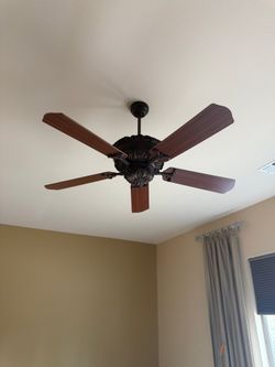 Quorum Chateaux 52" 5-Blade Ceiling Fan, Oiled Bronze, Used Good