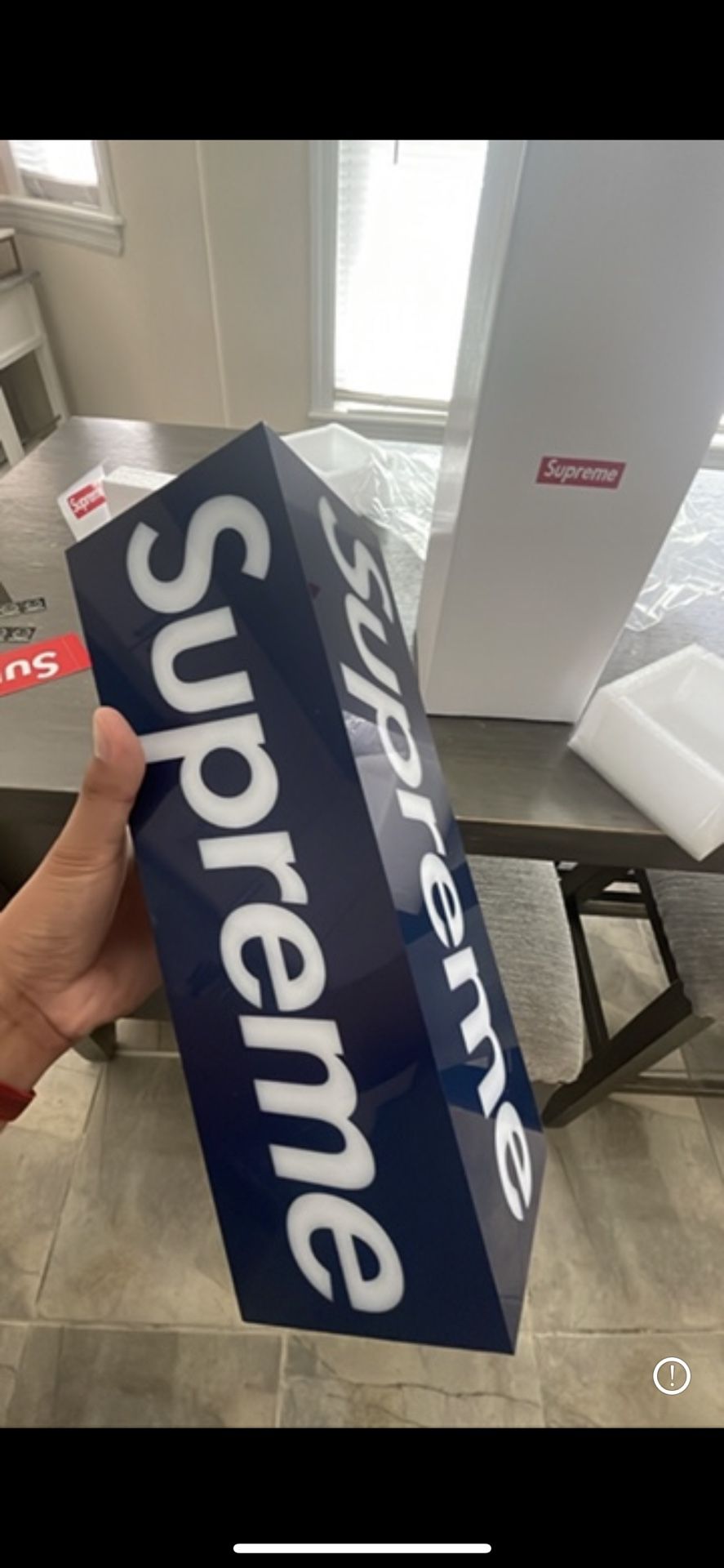 Supreme Box Logo Lamp Blue | nate-hospital.com