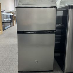 Refrigerator Small Office
