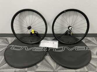 Specialized Roval Terra C Wheelset  Shimano /SRAM  DT Swiss 370 Hub  New With Wheel Bags