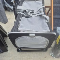 Rolling animal Carrier 