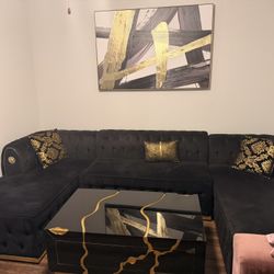 Black And Gold U Shape Sectional 