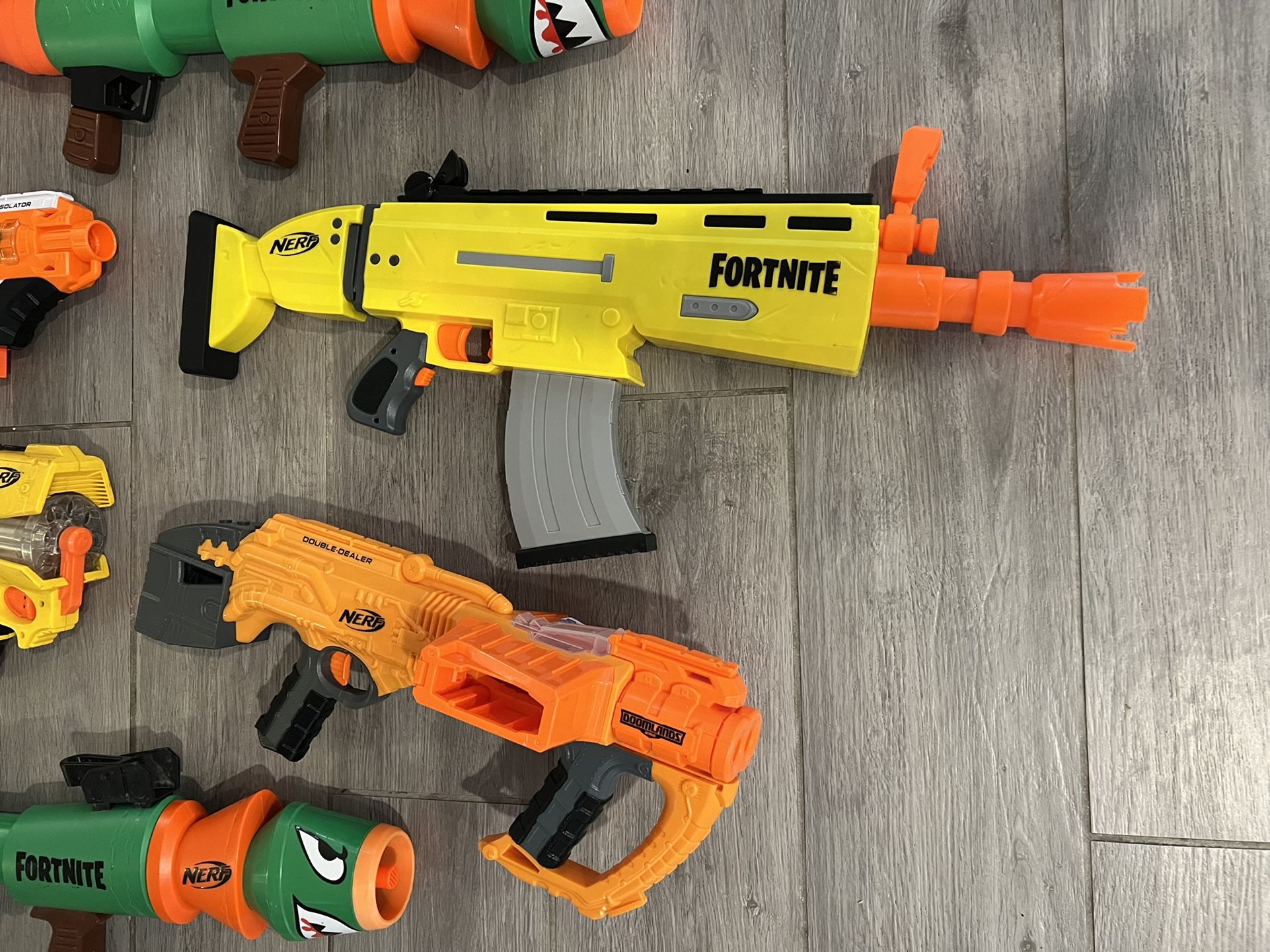 Nerf sales gold scar