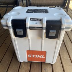 Rare Stihl Pelican 20 Quart Cooler