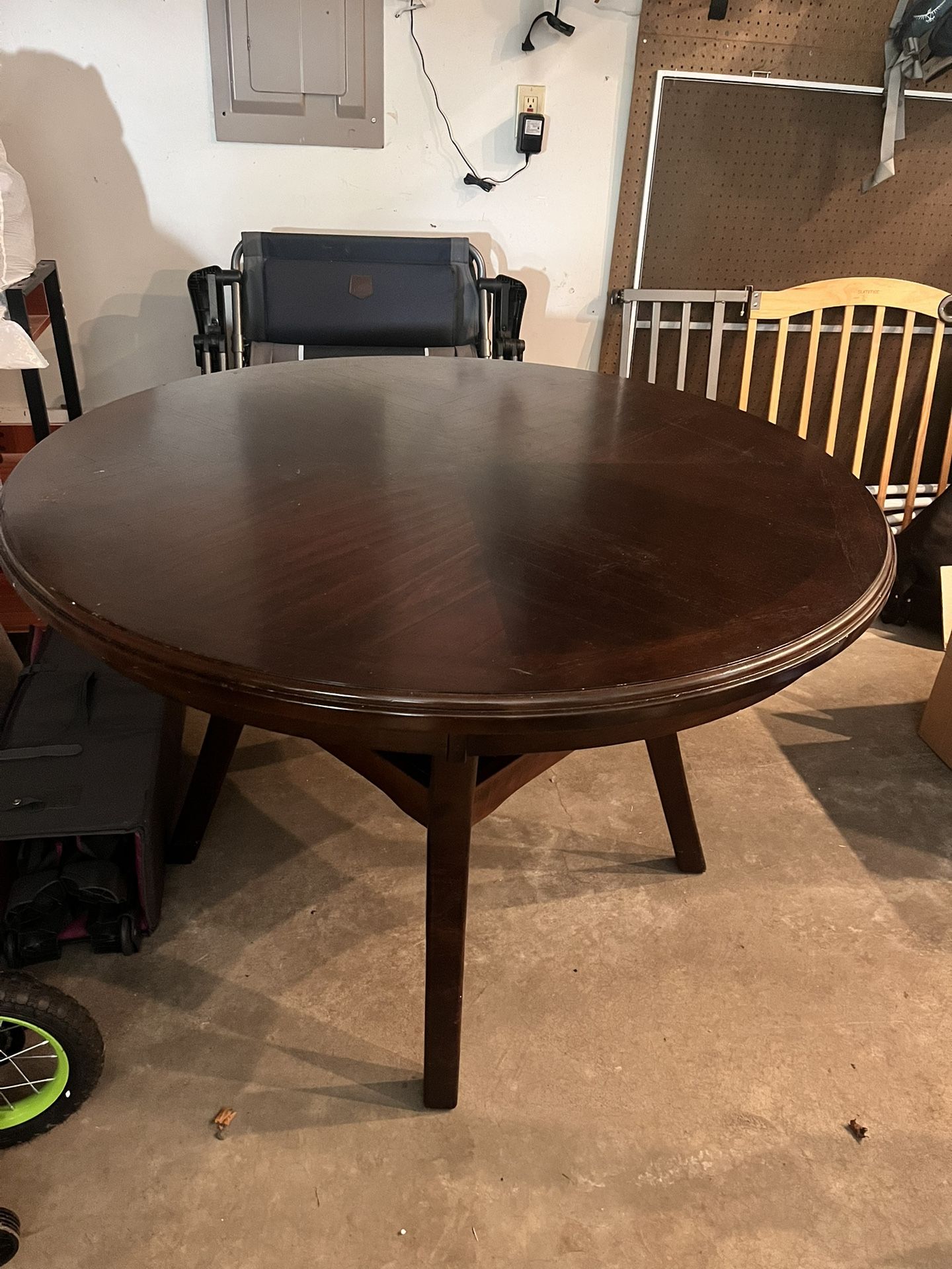 Round Dining Table