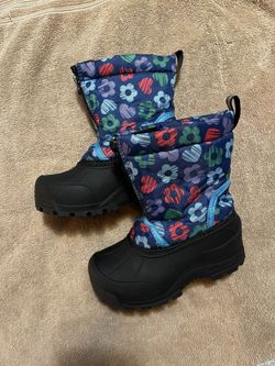 Size 10 Snow Boots
