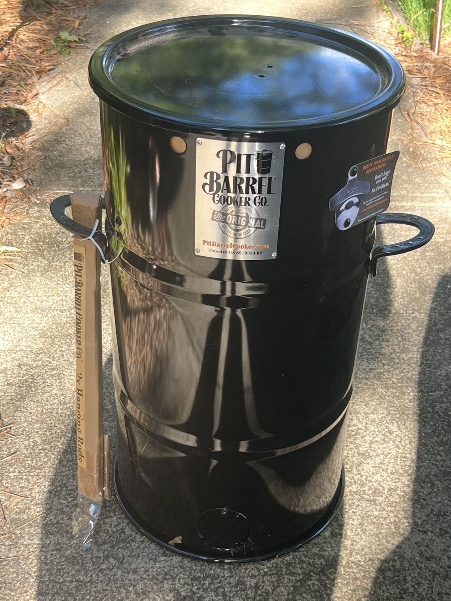 Pit Barrel Smoker