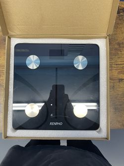 Renpho Bluetooth Body Fat Scale Smart BMI Scale Digital Bathroom Wireless Weight  Scale for Sale in New York, NY - OfferUp
