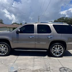 2011 GMC Yukon Denali
