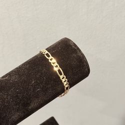 14k Gold Figaro Bracelet