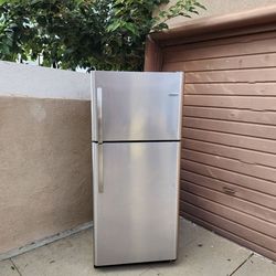 3MONTHS WARRANTY 30X32X68 FRIGIDAIRE FRIDGE 20CUFT SILVER