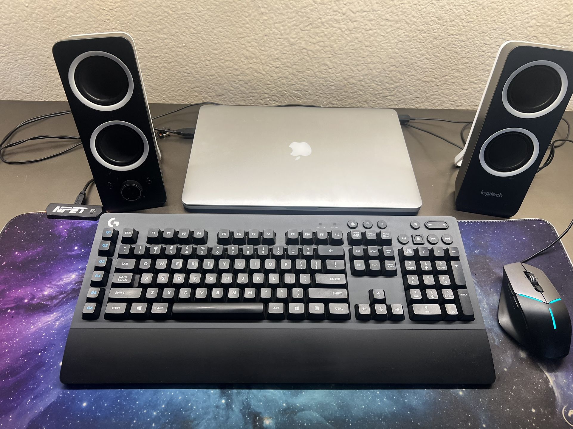 Gaming Set Up - Keyboard Mouse Speakers Mat