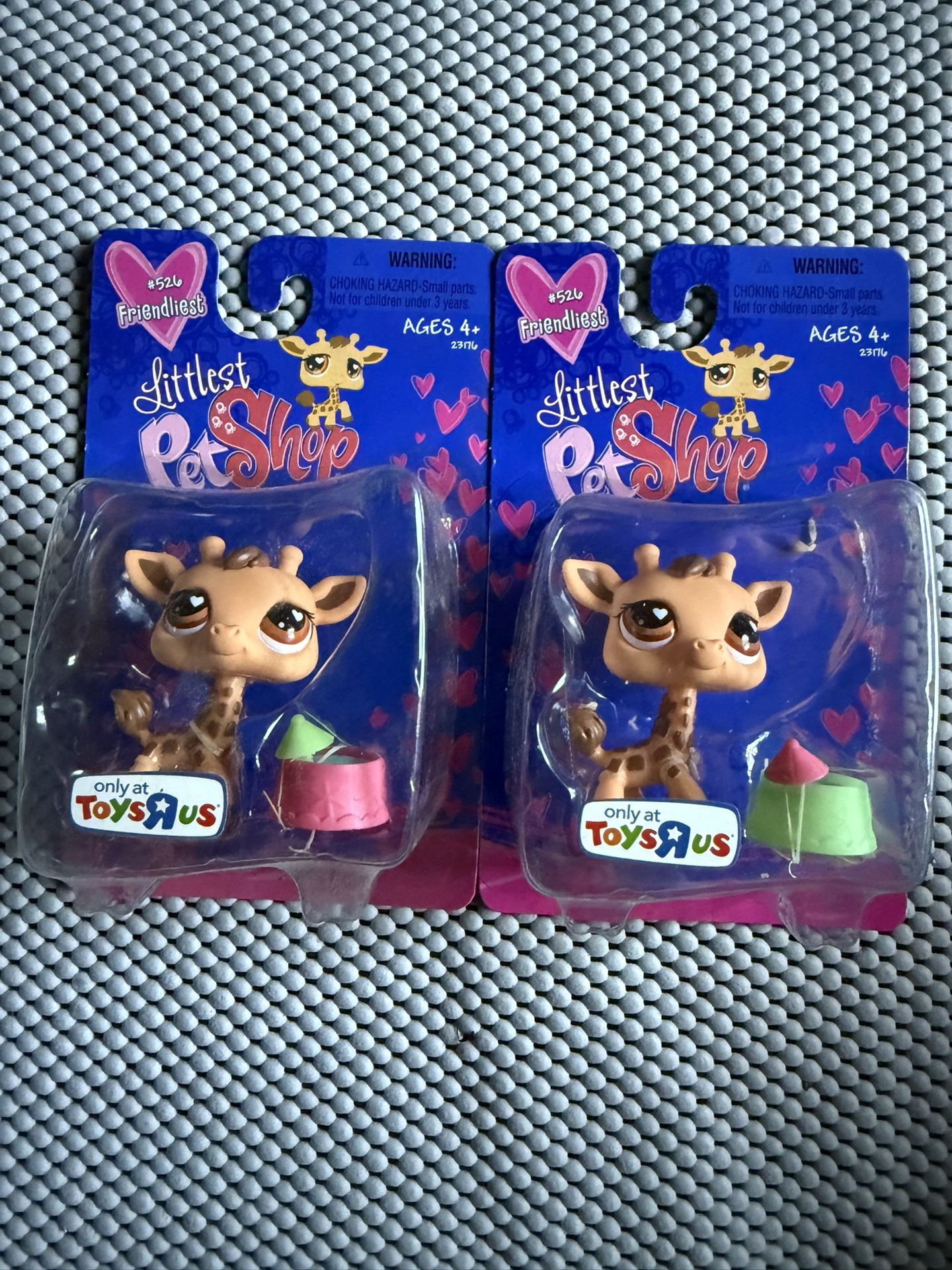Littlest Pet Shop Giraffe ToysRUs