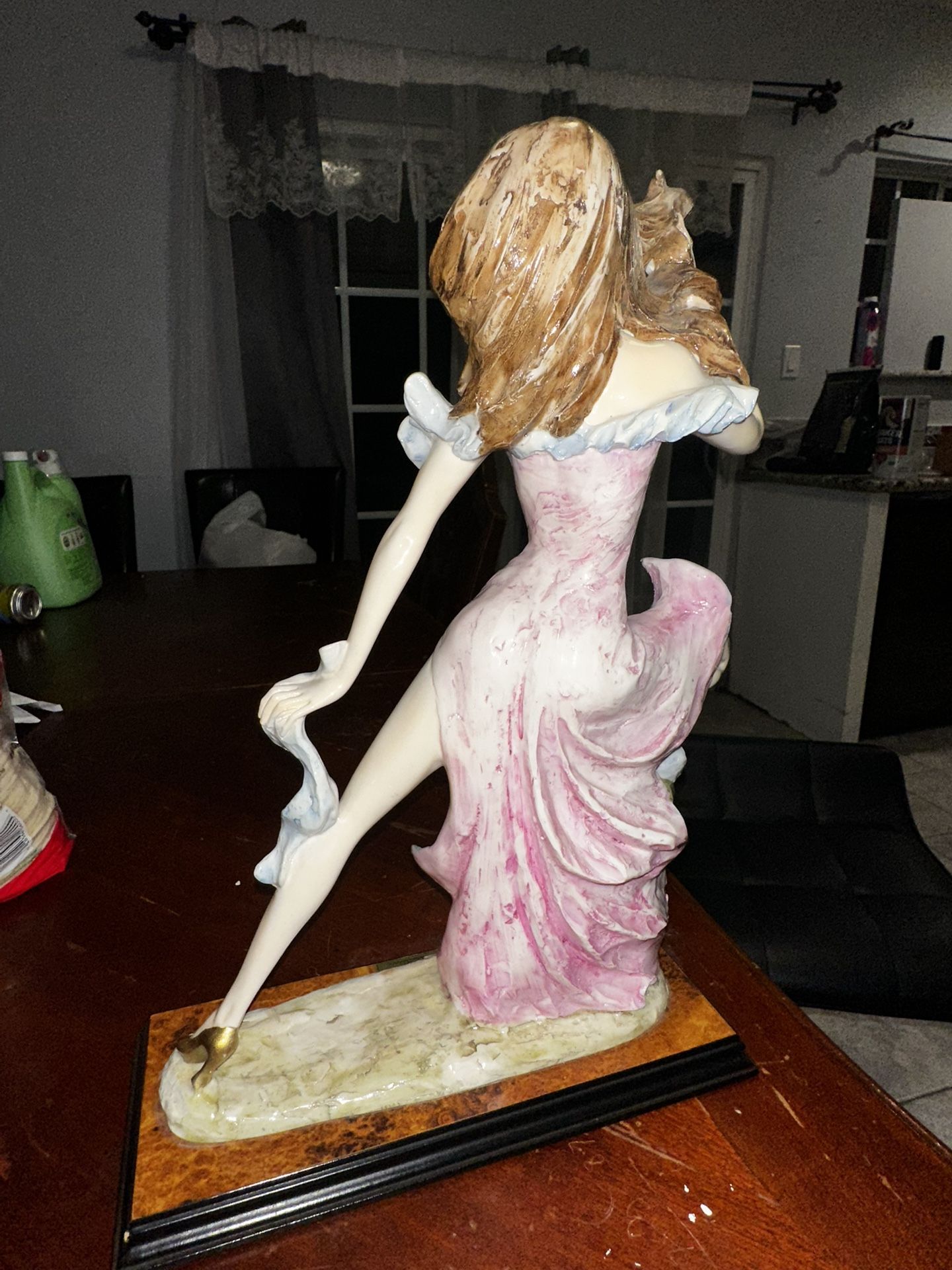 Santini 1 7 Sculpture