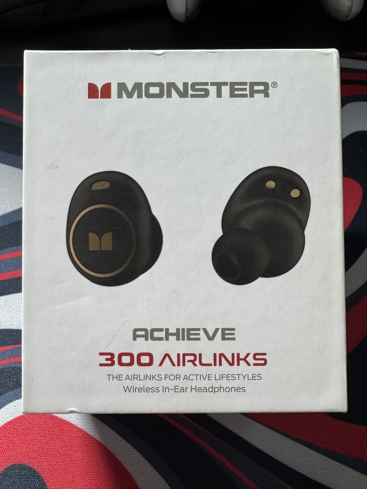 Monster Achieve 300 Airlinks