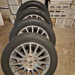 Aros Con llantas  Medio Uso