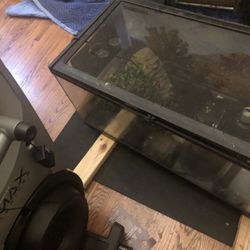 21” W x 11” D x 12” H With Heat Lamp, Thermometer, Artificial Plants, Pool, Screen Top 