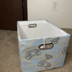 Storage basket 