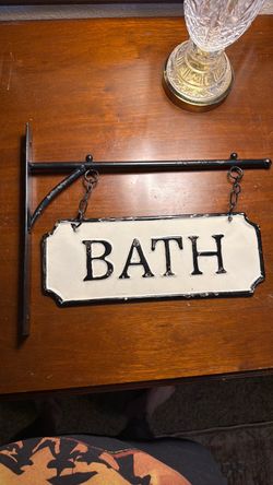 VintageRustic Metal BATH Sign – Wall-Mounted Hanging Bathroom Decor