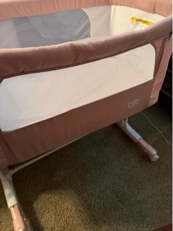 Pink Baby Basinett