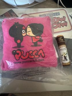 Pucca small pillow
