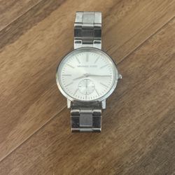Michael Joe’s Watch Women’s