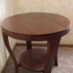 Vintage Beautiful Rich Mahogany Tone Wood Table 23"W X 24"H only great for Sunroom Bar.  See Our Other Great Vintage Art Antiques Vintage Jewelry Toys
