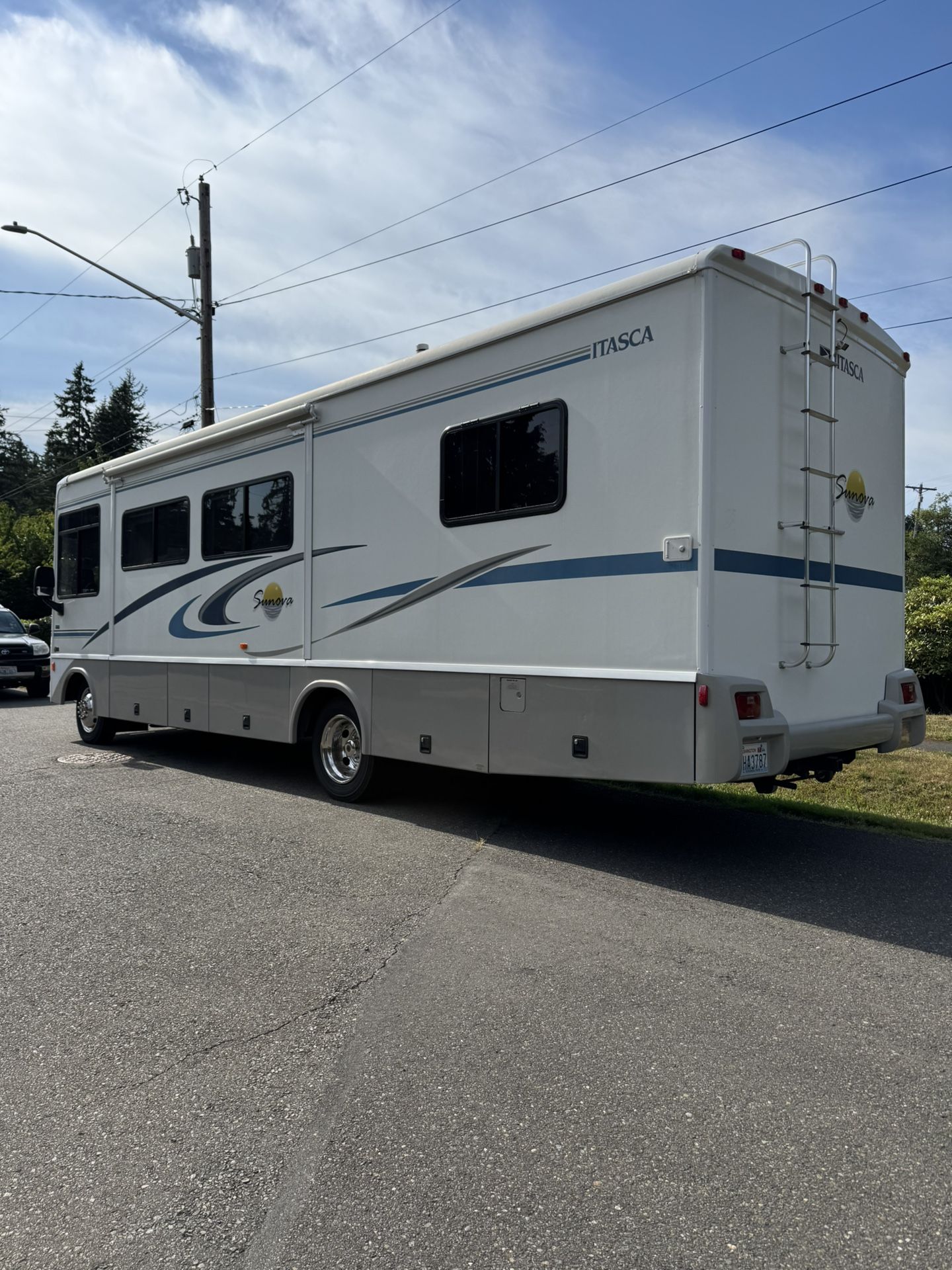 Winnebago Itasca 31 F Gas 2004 39 000 M
