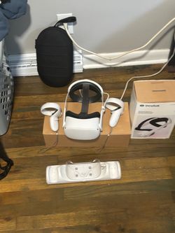 Oculus Quest 2 VR Headset with Controllers