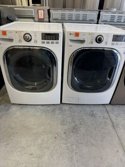 Washer And Gas Dryer 