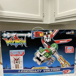 Voltron Playmates 40th Anniversary Classic Set Defender of the Universe Box Set