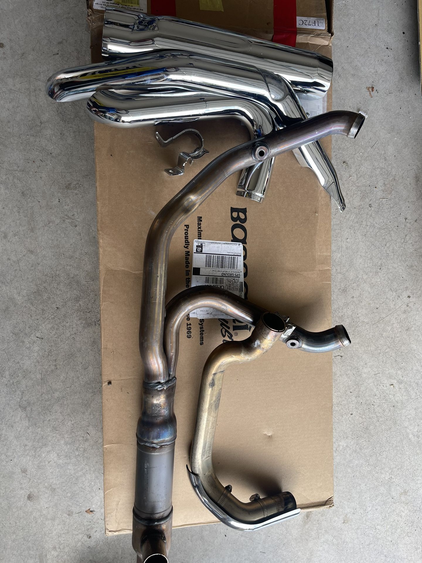 2022 Harley Davidson Road Glide Stock Exhaust Headers