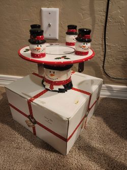 Snowman Cheese Plate w/ Four Knives