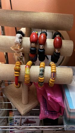 Glass bracelet
